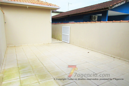 Imagem 9 de 24 de Casa Em Itanhaem Local Residencial 2dorms 1suite Espaço P/ Piscina Nos Fundos Churrasqueira Ch21