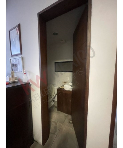 Local Comercial En Renta De 680 M2 Sobre Bernardo Quintana, Querétaro