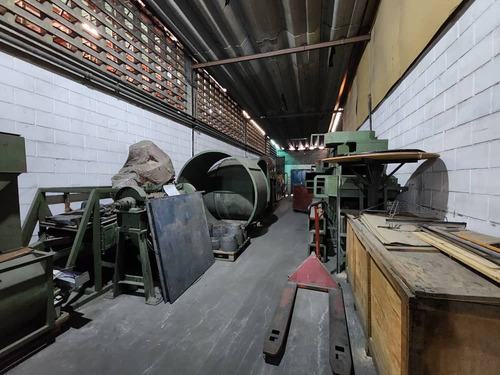 Daniela Linarez Ofrece En Venta Galpones En Zona Industrial Iii Avenida Principal Totalmente Equipadon Con Cavas De Conservacion Empaquetadora Listo Para Producir Conjunto Privado Barquisimeto Lara