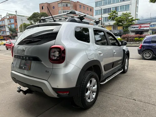 Renault Duster 1.3 Intense Cvt