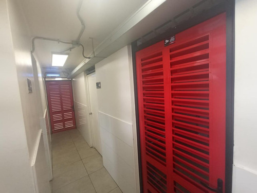 Casa Con Resolución Sanitaria En La Dehesa Rubro Alimentos
