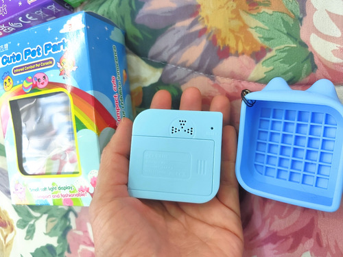Tamagotchi Rojo Frutal Y Tamagezi Combo Doble Rojo Y Azul (Usado)