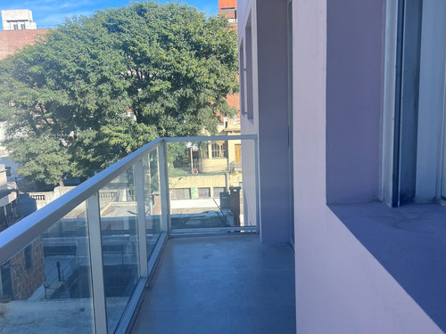 Apartamento De 1 Dormitorio Estrene A Pasos De Av. Italia