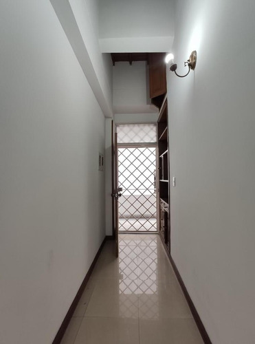 Apartamento En Venta En Cúcuta. Cod V26347