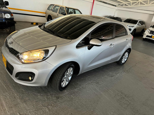 Kia Rio 1.4 5 p 95 hp