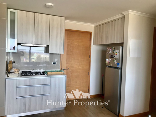 Depto. En Venta En Talca, De 2d+2b+e+bod