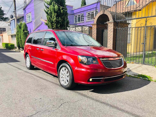 Imagen 1 de 15 de Chrysler Town & Country 2013 3.6 Limited Mt