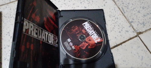 Película Predator 2 En Dvd Español Latino Edición Especial