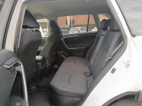 Toyota RAV4 2.5 Le Hev 4X4 Cvt