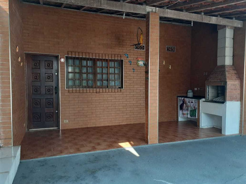 Imagem 3 de 14 de Vendo Casa Itanhém Bairro Bopiranga
