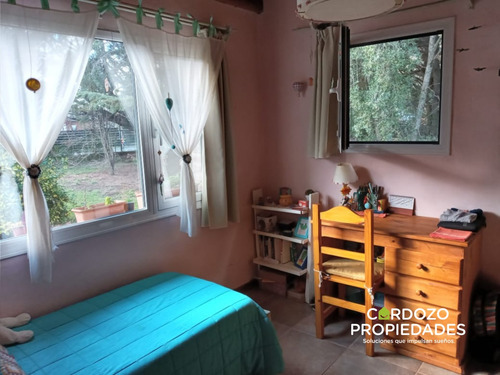 Casa + 4 Deptos + Monoambiente Sobre 1 Hectárea. Lago Puelo, Chubut.