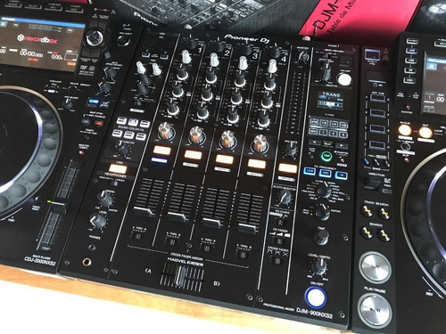 Imagen 2 de 3 de Pioneer Cdj 2000 Nxs2 + Djm 900 Nxs2
