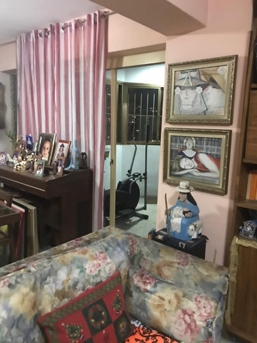Apartamento En La Candelaria En Venta Frente Al Sambil
