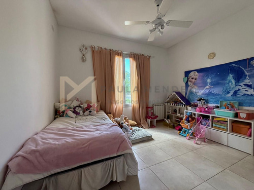 Casa Chalet En Venta En Santa Teresa, Villanueva, Tigre