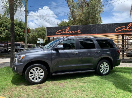 Imagen 1 de 14 de Toyota Sequoia Platinum V8 2021
