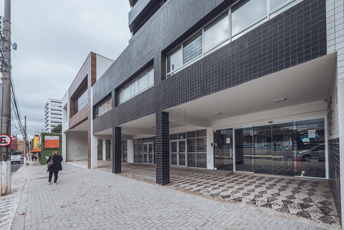 Imagem 6 de 10 de Salas Comerciais À Venda Com 113.69m² Por R$ 380.000,00 No Bairro Portão - Curitiba / Pr - Sl1906