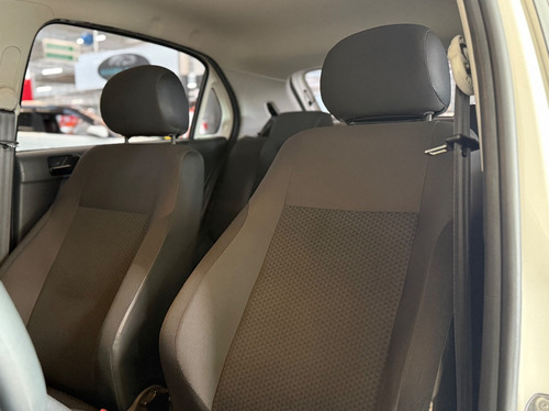 Volkswagen Gol 1.0 12V MPI TOTAL