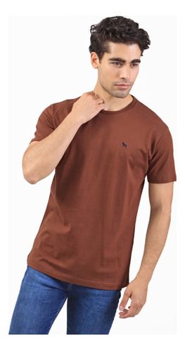 Remera De Hombre Bravo Básica Habano Con Bordado T. S Al 4xl