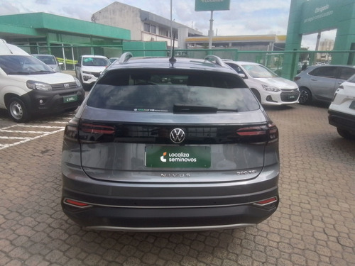 Volkswagen Nivus 1.0 200 TSI TOTAL FLEX HIGHLINE AUTOMÁTICO