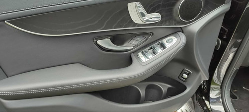 Imagen 11 de 15 de Mercedes-benz Clase Glc 2019 2.0 300 Sport At