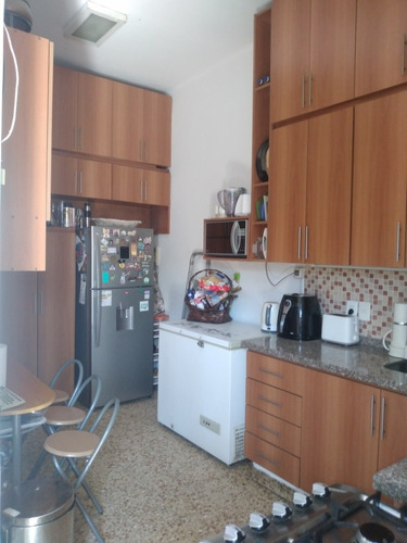 Vendo Casa En Prado! Imejorable Zona 4 Dorm, 3 Baños , Patio