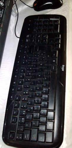 Imagen 2 de 5 de Computadora Hp Tosch Smart 300pantalla 20 Casi Nueva