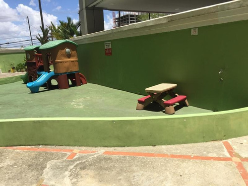 Imagen 12 de 14 de Venta De Apartamento En Green Park, Condado Del Rey 20-9936