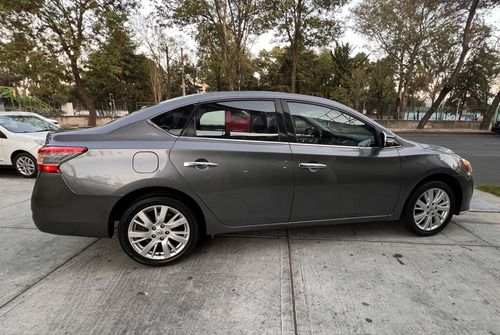 Nissan Sentra 1.8 Exclusive Navi At