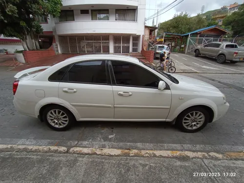 Chevrolet Optra 1.4 L