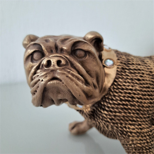Estátua Cachorro Bulldog Com Coleira Escultura Gesso