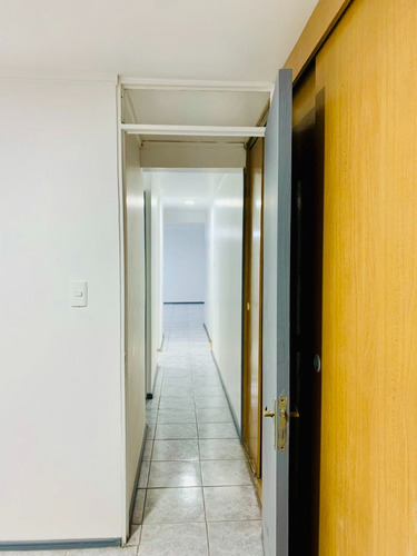 Via Local Uno 2 Dorm 1 Baño Piso 2 Lado Hispano Británico
