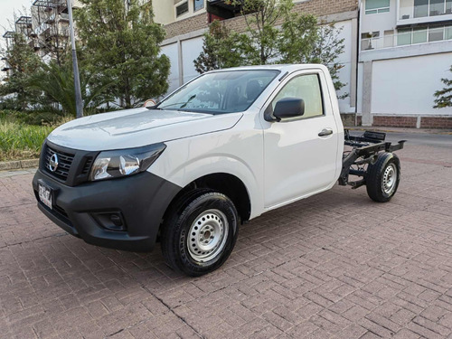 Nissan NP300 2.5 Chasis Cabina Dh Pack Seg Mt