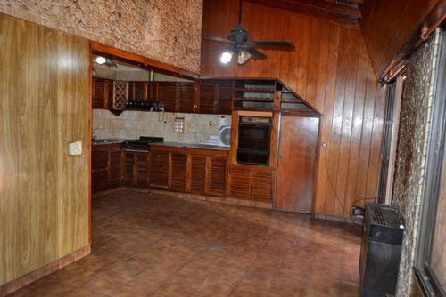 5 Ambientes | Colon Al 2900