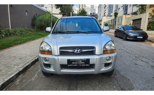 Hyundai Tucson 2.0 MPFI GLS 16V 143CV 2WD FLEX 4P AUTOMÁTICO