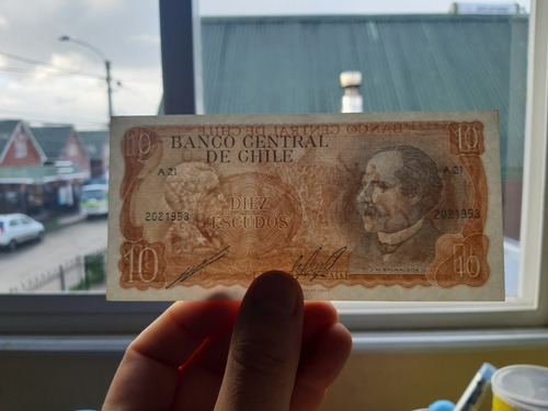 Imagen 3 de 3 de Billete 10 Escudos Chile