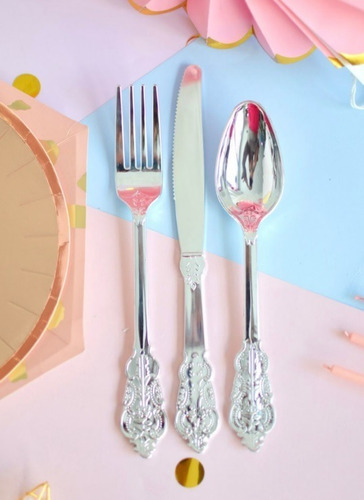Imagen 1 de 5 de Set Cubiertos Semi Descartables Dorado Plateado Plastico X12