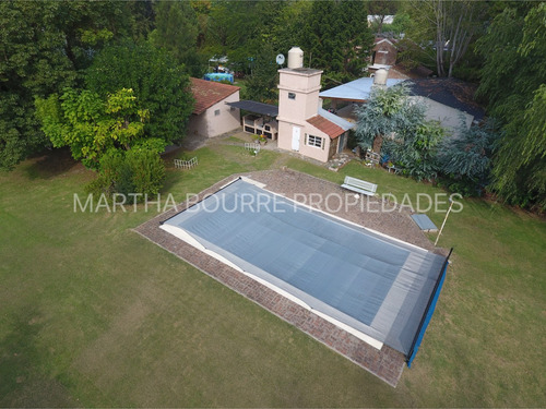 Casa Quinta En Venta Ubicado En Parque Exaltación, Exaltación De La Cruz, G.b.a. Zona Norte