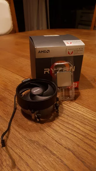 Procesador Amd Ryzen 3 2200g + Cooler Original