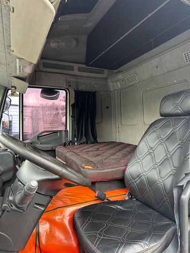 Iveco Stralis 440 6x2 2014 - Tvg Caminhões