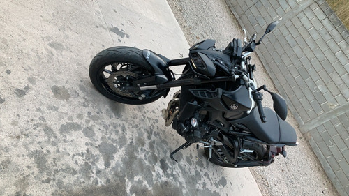 Imagen 2 de 9 de Yamaha Mt 09