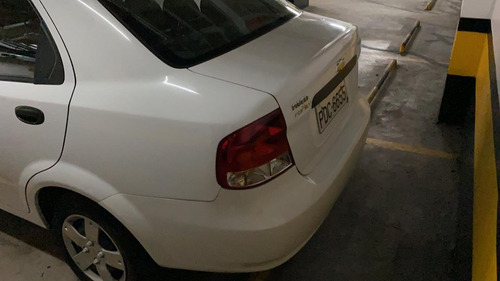 Chevrolet Aveo Family Std 1.5 Blanco 4 Puertas