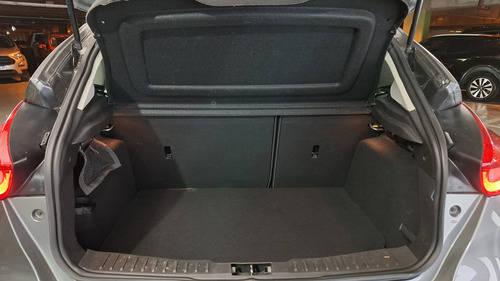 Ford Focus III 2.0 Titanium At