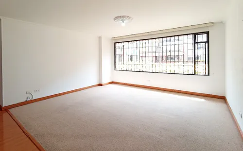 Apartamento En Venta En Batán. Cod V10260143