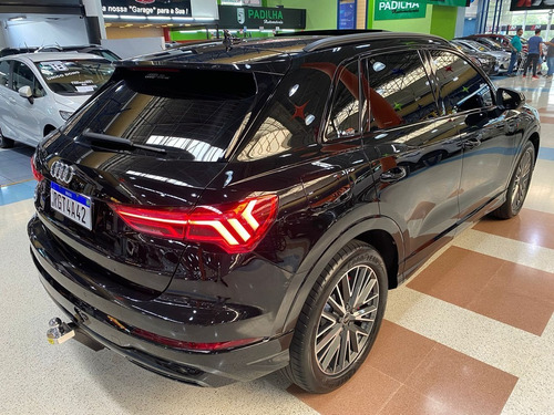 Imagem 3 de 12 de Q3 1.4 35 Tfsi Black Flex 4p Automático 2021/2021