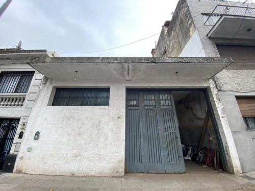 Terreno Doble Frente En Venta Sobre Av San Martin, Paternal - 4.300m2 Vendibles
