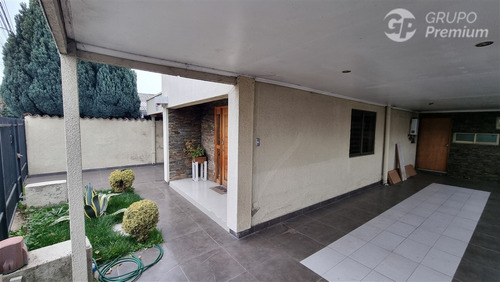 Casa En Venta De 4 Dorm En Parque Lantaño, Chillán