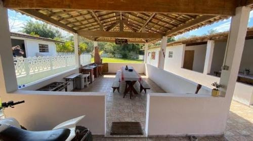 Imagem 4 de 14 de Chácara Murada Com 4 Dormitórios E Piscina, Em Peruíbe