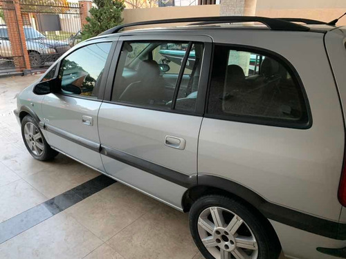 Chevrolet Zafira Elite 2.0