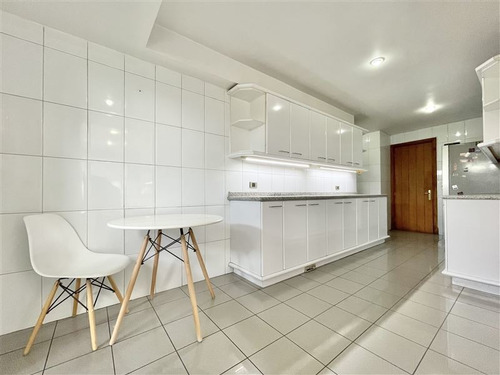 Imagen 17 de 30 de Venta Duplex Vitacura: Colegio Alianza Francesa