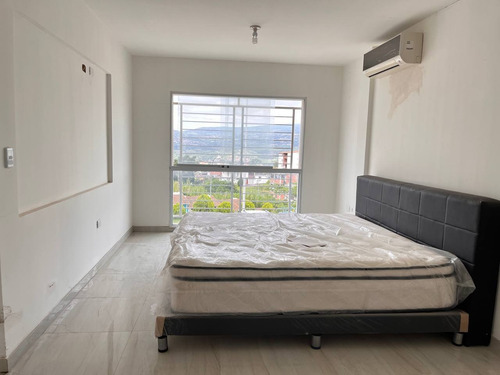 Imagen 8 de 14 de Lp Casa A Estrenar En La Urbanización El Campo Barrio Boliva